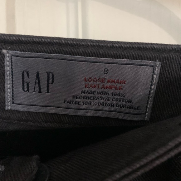 Gap Loose Khakis - Black - Size 8 - Picture 3 of 5